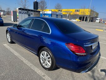 Mercedes c220d 4 matic sedan - 2