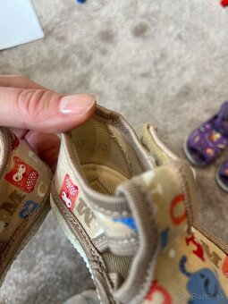 Detske papuce rak 20 + fialove 21 (Deichmann) - 2