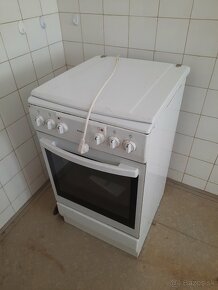 Kombinovaný plynový sporák Amica - 2