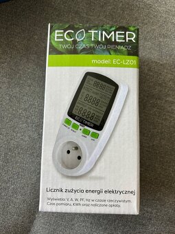 Merač spotreby elektriny do zásuvky - 2
