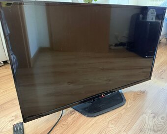 TV LG 42LN5400 - 2