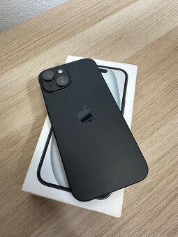 iPhone 15 - 2