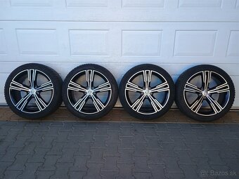 Orig. zimná sada Volvo + pneu 235/40 R19 - 2