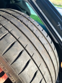 Predám 2 Letné Pneumatiky Michelin pilot sport 4 225/35 R19 - 2
