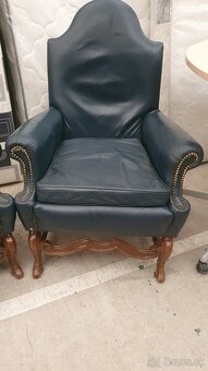 ŠTÝLOVÉ KOŽENKOVÉ KRESLO - 2