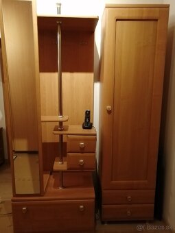 Predsienovy nábytok - 2