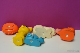 Retro gumené hračky a bábika - 2