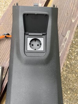 Menič napätia Peugeot 3008/5008 - 2