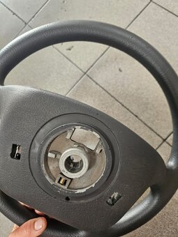 Volant na Citroën, Peugeot - 2