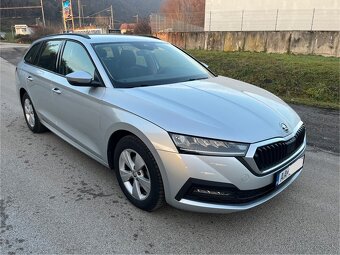 Škoda Octavia Combi 2.0TDI DSG - 2