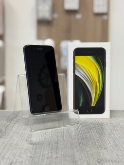 Apple iPhone SE 2020 64GB Black - 2