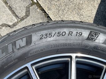 5x112 r19 235/50 r19 zimne Michelin kodiaq - 2