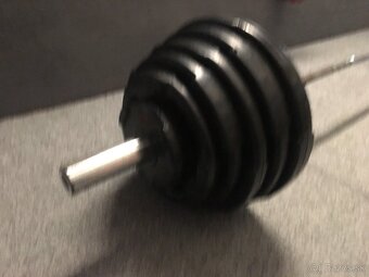 Olympijská tyč naložená 155kg - 2