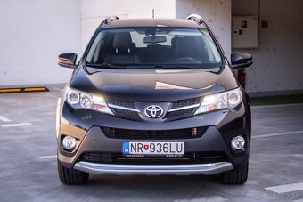 Toyota RAV4 2.2 l D-CAT Premium - 2