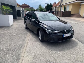 Volkswagen Golf 8 2.0TDI DSG LED Virtual. 2022 top stav - 2