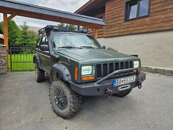 Jeep cherokee - 2