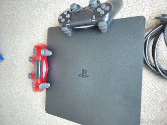 Play station 4 slim - 2