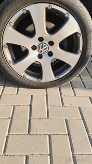 Elektrony vw touran cross 5x112 r17 - 2