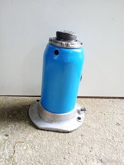 Zdvihak - k nakladiaku - 2