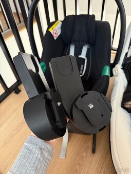 Vajíčko Cybex Aton B2 so základňou - 2