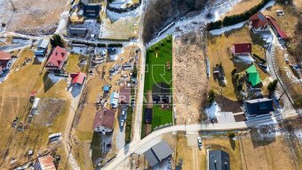 NOVÁ CENA-ROVINATÝ STAVEBNÝ POZEMOK, ZÁZRIVÁ, VÝMERA 1352m2 - 2