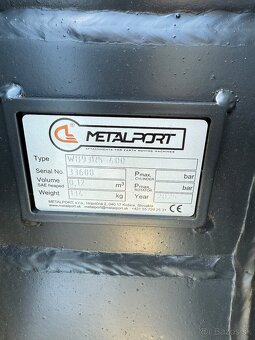 Komatsu podkopove lyžice 600 a 400 - 2