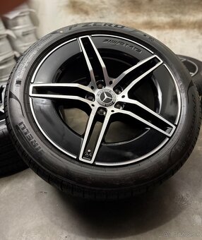 Nepoužitá letná sada R19 Mercedes Benz E Class W214 AMG S214 - 2