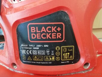 Záhradný vysávač - 2