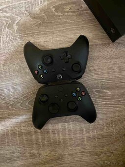 xbox one x - 2