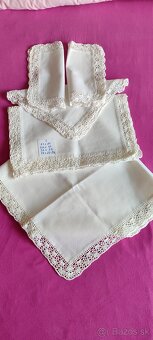 Obrusy ručná práca. - 2