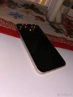 Predám iPhone 13 - 2