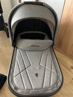 Venicci tinum upline - 2