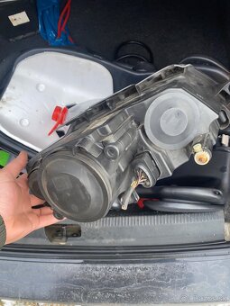 Ľavé predné svetlo passat b 6 - 2