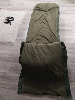 Predám rybárske lehátko Prologic so spacákom - 2