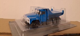 ROBUR LO 3000+ ZIL 130 1:43 - 2