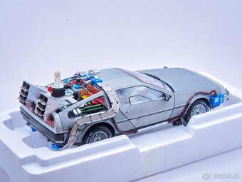 Delorean 1:18 Návrat do budúcnosti Model auta - 2