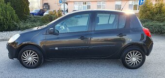Renault Clio 1.2 16V Authentique 55 KW, M5 - 2
