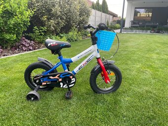 Predám detský bicykel s bočnými kolieskami - 2