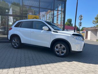 SUZUKI VITARA R.V.2018 (88Kw) AUTOMAT 1.MAJITEL TOP STAV - 2
