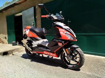predam skuter Aprilia SR50 Racing - 2