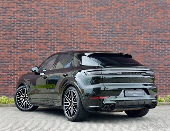 PORSCHE Cayenne Turbo 4.0 V8 E-Hybrid 740PS, - 2