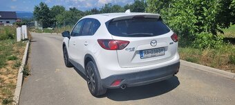 Mazda CX-5 2,2 DIESEL Automat, 4×4 110KW , biela metaliza - 2