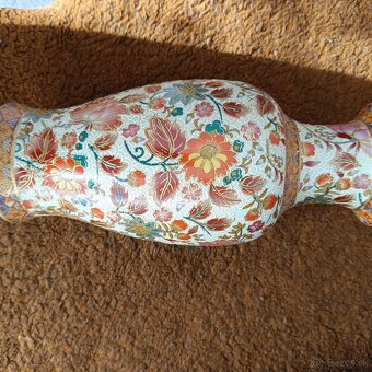 Porcelánova čínska váza - 2