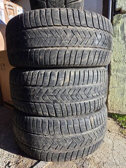 255/40 r20 Pirelli zimne 4ks - 2