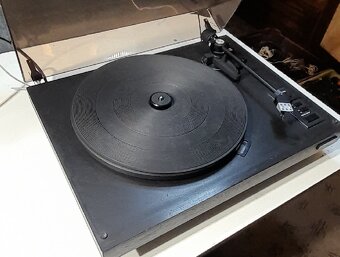 GRAMOFÓN TESLA NC 452-predám. gramo - 2