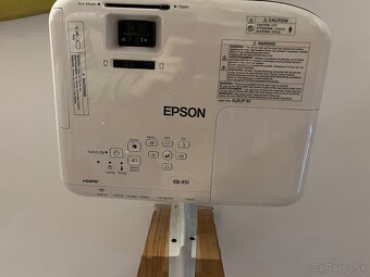 Dataprojektor Epson EB-W06 - 2