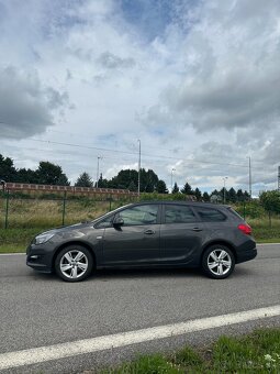 Predám Opel Astra Tourer Combi 1.6CDTi - 2