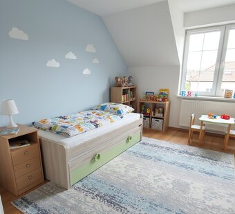 Posteľ, dvojposteľ s matracami - 2