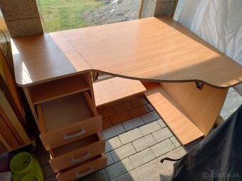 Písací stôl - 2