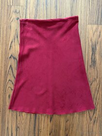 Bordová sukňa, imitácia semišovej kože - 2